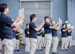 朝礼の様子